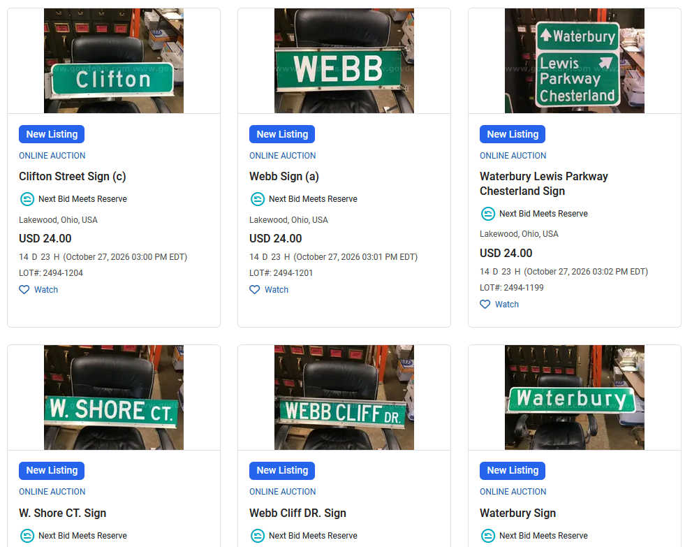 Screen shot of auction listings for Lakewood street signs.